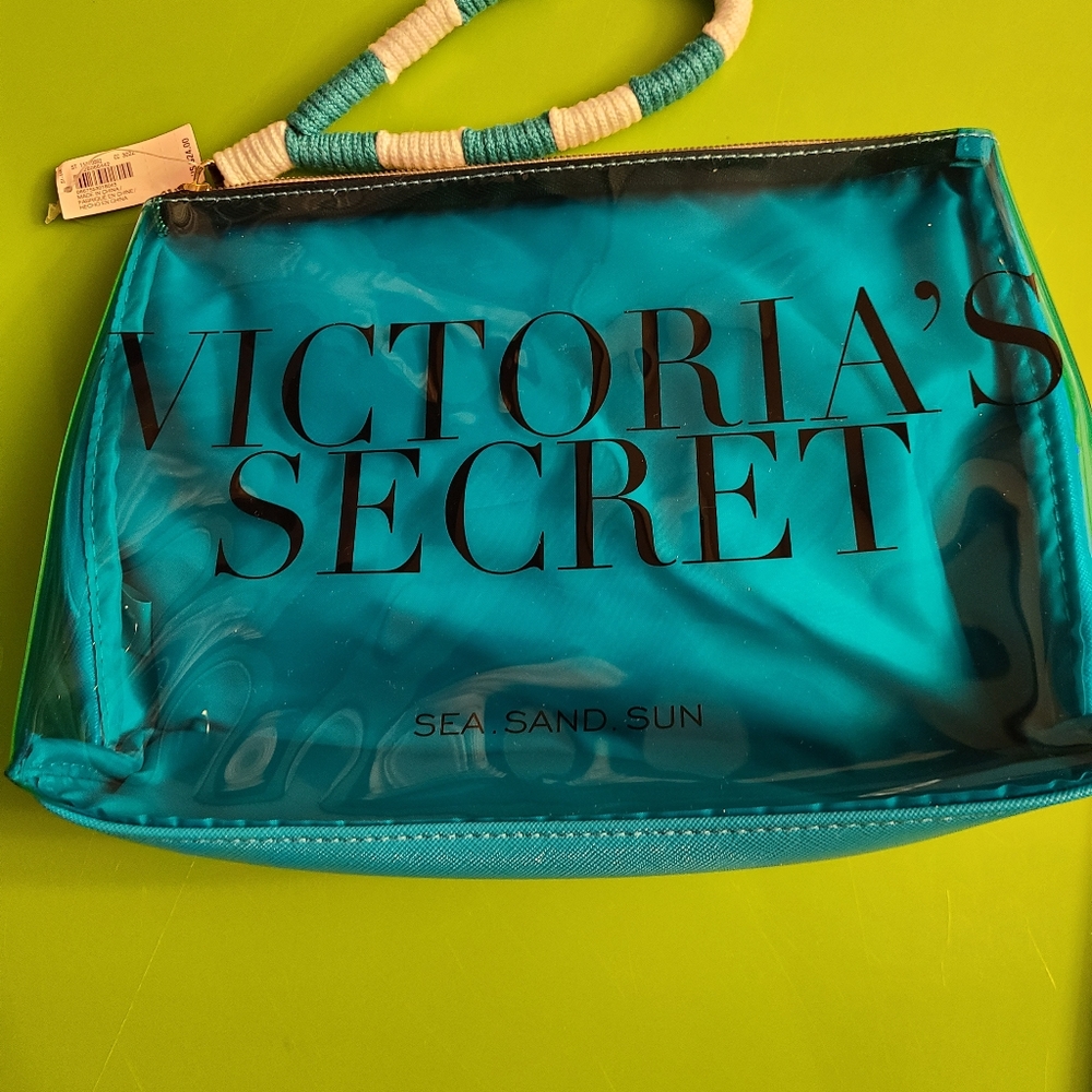 Purses - Picture 9 of 11